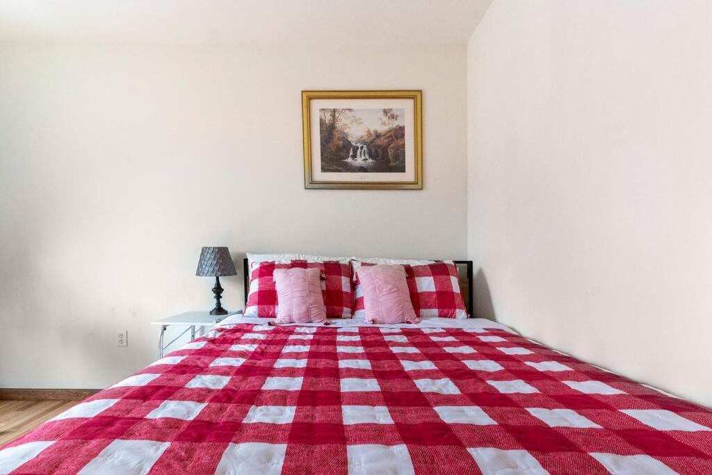 Cheerful Pocono Home Away From Home Albrightsville Esterno foto