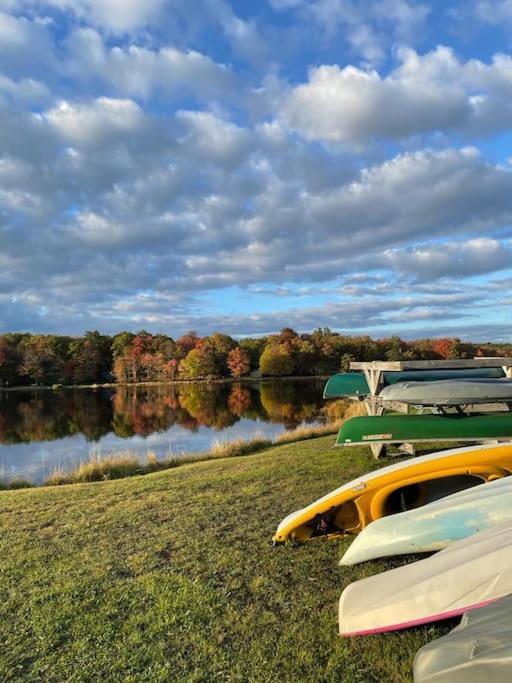 Cheerful Pocono Home Away From Home Albrightsville Esterno foto